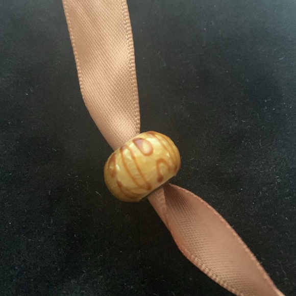 Bacio Italy 925 Sterling Silver Murano Glass Bead Charm. - Picture 2 of 4